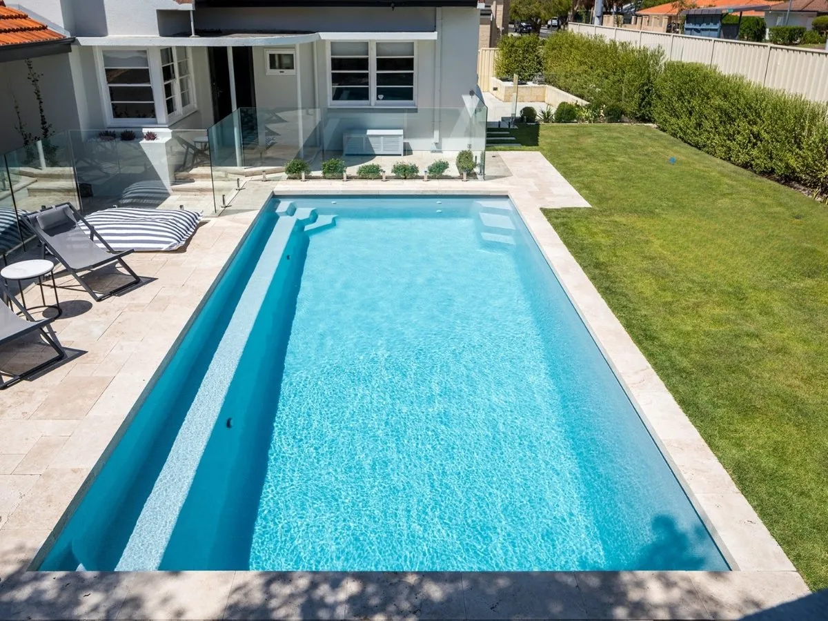 Modern pool design