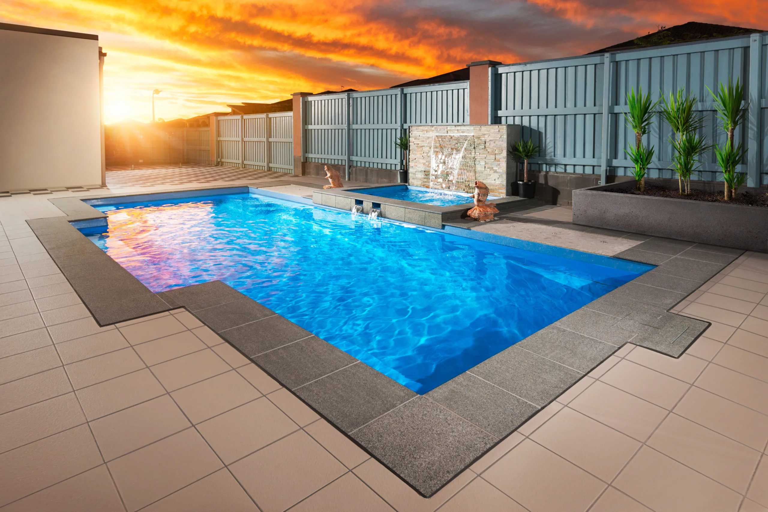 Modern pool design